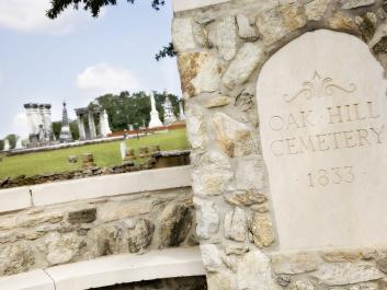 Oak Hill Cemetery est. 1833