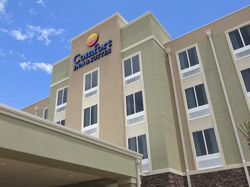 Comfort Inn & Suites