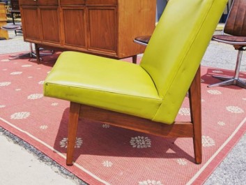 Vic's Vintage midcentury finds