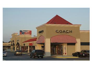 Exterior of an outlet mall complex