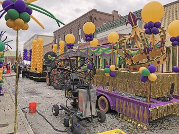 The (final) season finale with scenes filmed of a Mardi Gras parade in Olde Town Conyers