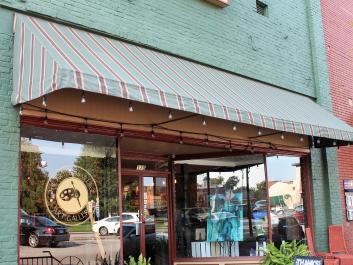 The Artisans Village Art Gallery & Gifts