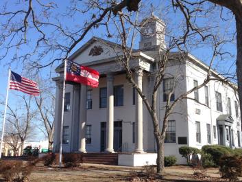 Marion County Courthouse in downtown Buena Vista