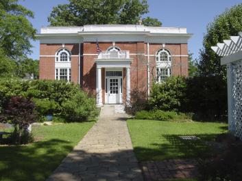 Cara Studios, Fine Art Studio at the Historic Carnegie Library
