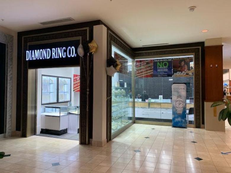 Jewelry store town center mall 2025