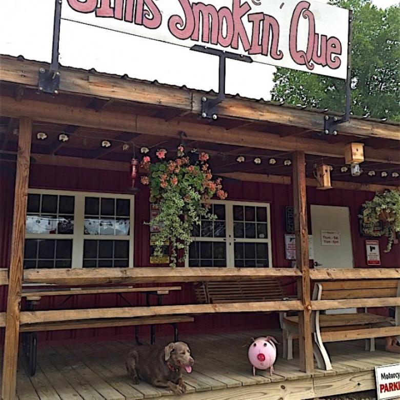 Jim's Smokin' Que in Blairsville