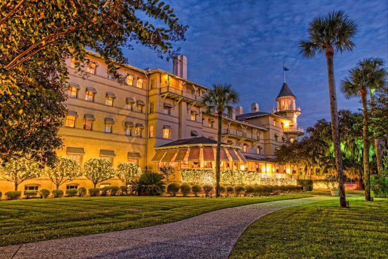 Jekyll Island Club Resort holiday lights