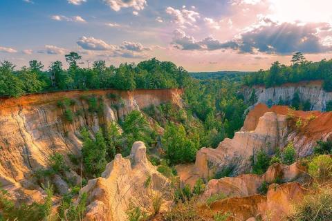 Providence Canyon photo by Andrew Apharis
