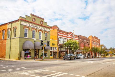 Downtown Americus, Georgia. Photo by @gamainst