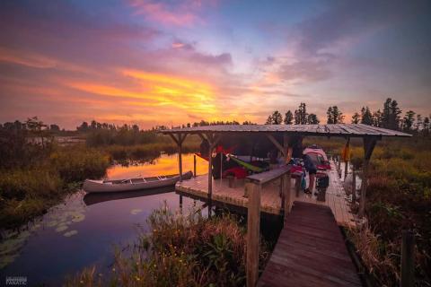 Platform camping in the Okefenokee Swamp. Photo by @thegeorgiaphotographyfanatic