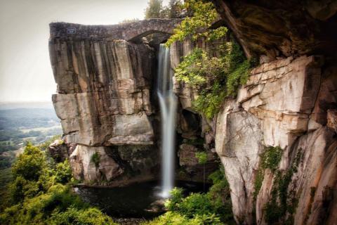 Waterfall at Rock City Gardens in Lookout Mountain, Georgia. Photo by @heatherharkinsphotography