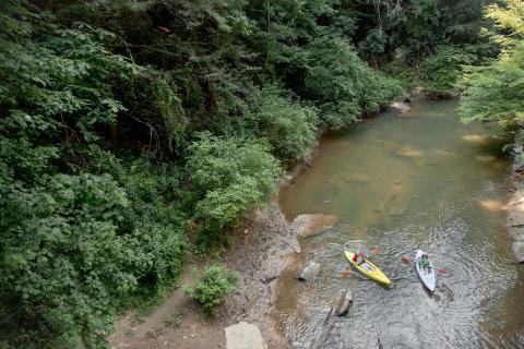 Aerial view of kayaks on Carters Lake in Ellijay, Georgia