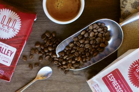 1000 Faces Coffee
