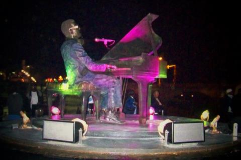 Ray Charles Piano Statue