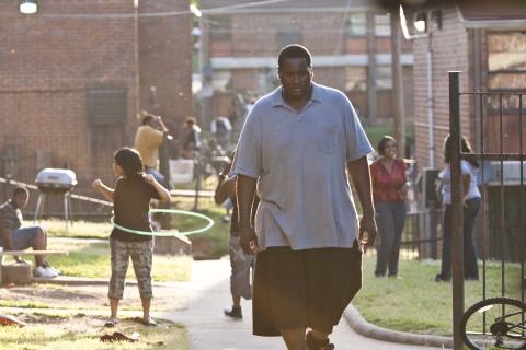 Quinton Aaron acting in "The Blind Side