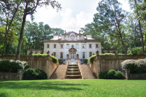 Swan House