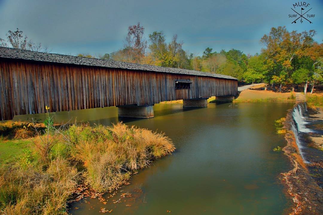Watson Mill Covered Bridge in Comer, Georgia. Photo by @murfsurfandturf_photography
